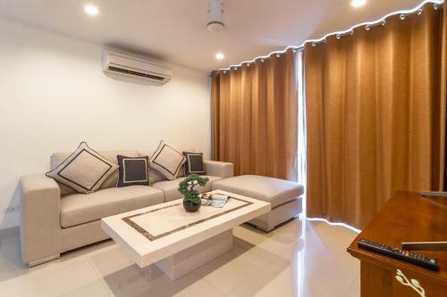 Villa Laguna Park By Cozy Lake