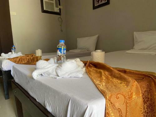 Bed & Breakfast Sir Brookes Residence