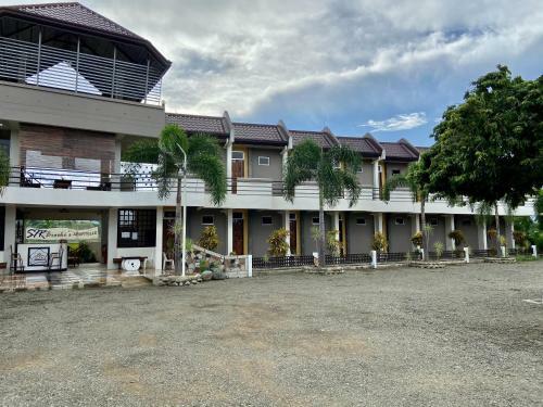 Bed & Breakfast Sir Brookes Residence