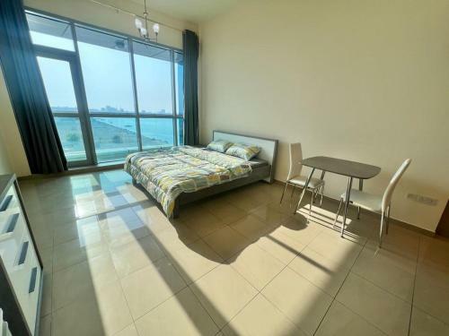 Beautiful Furnished Studio Apartment