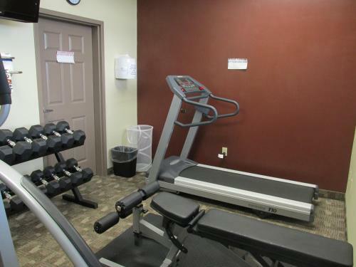 Hotel Crystal Springs Inn And Suites