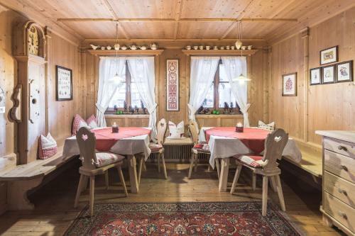 Hotel Haus Tirol