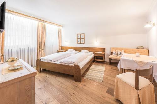 Hotel Haus Tirol