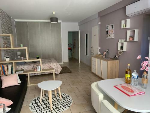 Hostal Le Mas Des Cerisiers