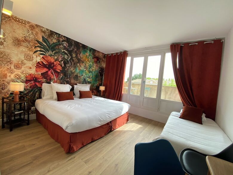 Inter-hotel M�di�val