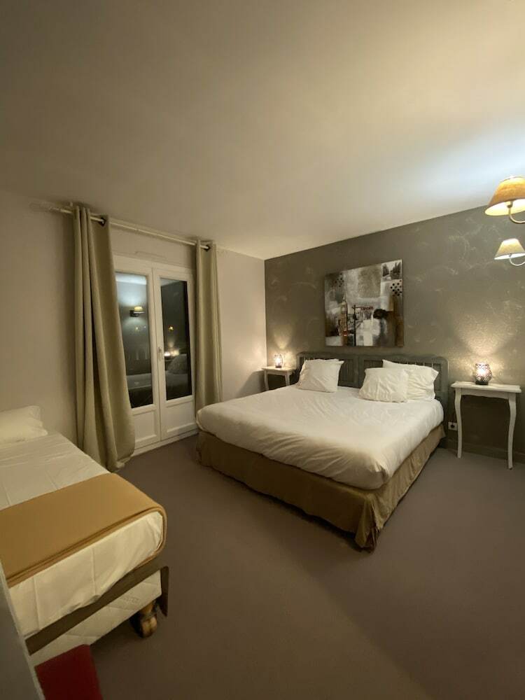 Inter-hotel M�di�val
