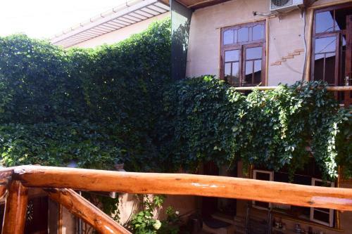 Hostal Hotel Registon Zargaron