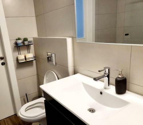 Hi - Yam Seaview Apartments