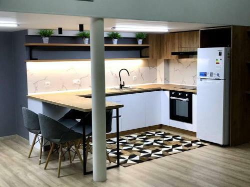 Modern & Stylish Apartment In Tashkent