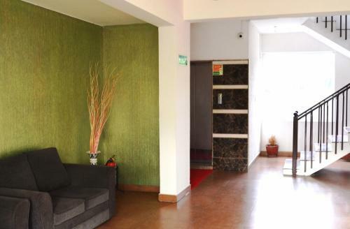 Hotel Grand Suites Yelahanka