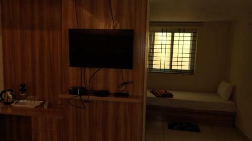 Gl Blossom Service Apartments