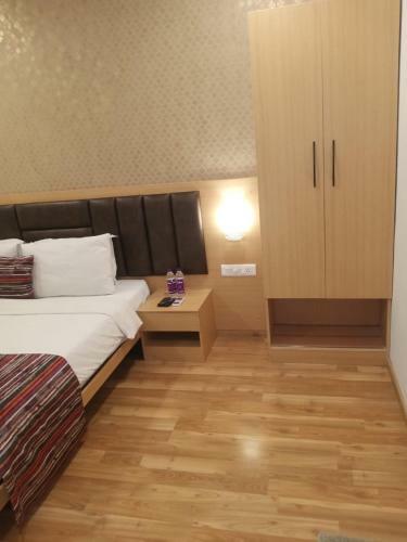 Gl Blossom Service Apartments