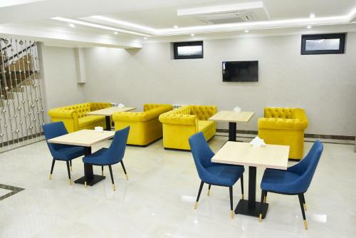 Human Hotel