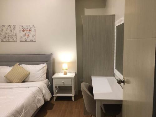 Apartamento Lovely 2- Br Condo (fully Air-conditioned W/ Wifi)