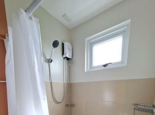Apartamento Lovely 2- Br Condo (fully Air-conditioned W/ Wifi)