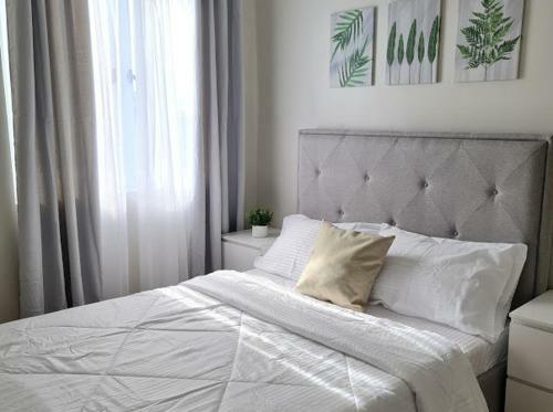 Apartamento Lovely 2- Br Condo (fully Air-conditioned W/ Wifi)