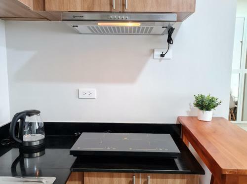 Apartamento Lovely 2- Br Condo (fully Air-conditioned W/ Wifi)