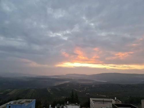 Beautiful Apartment In Deir Hanna