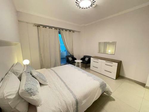 Apartamento Unique 1 Bedroom Chalet Beach Front