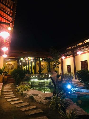 Hotel T� N? Garden House