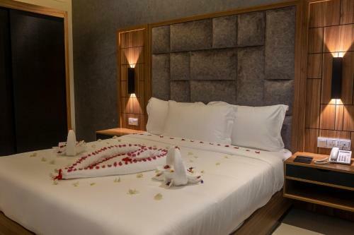 The Plaza Hotel & Resort