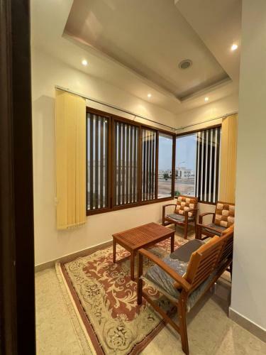 6 Room House Near As Sultan Taymur St