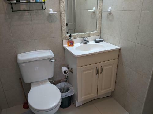 Fast Free Wifi, Pool, Stunning Sea Views