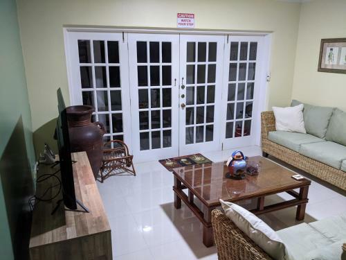 Fast Free Wifi, Pool, Stunning Sea Views