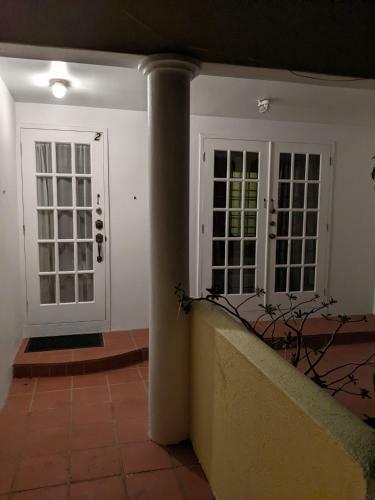 Fast Free Wifi, Pool, Stunning Sea Views