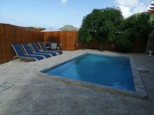 Evolution Apartments St Lucia