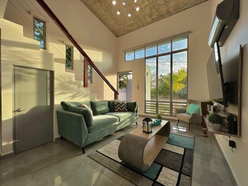 Villa Sunset Coast Loft & Rooftop