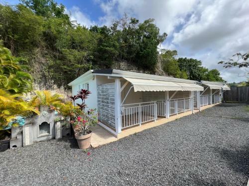 Charmants Bungalows Avec Piscine