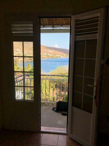 Entre Plage Et Sources Aux Anses-d Arlet