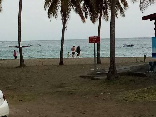 Entre Plage Et Sources Aux Anses-d Arlet