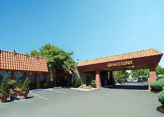 Hotel Quality Inn