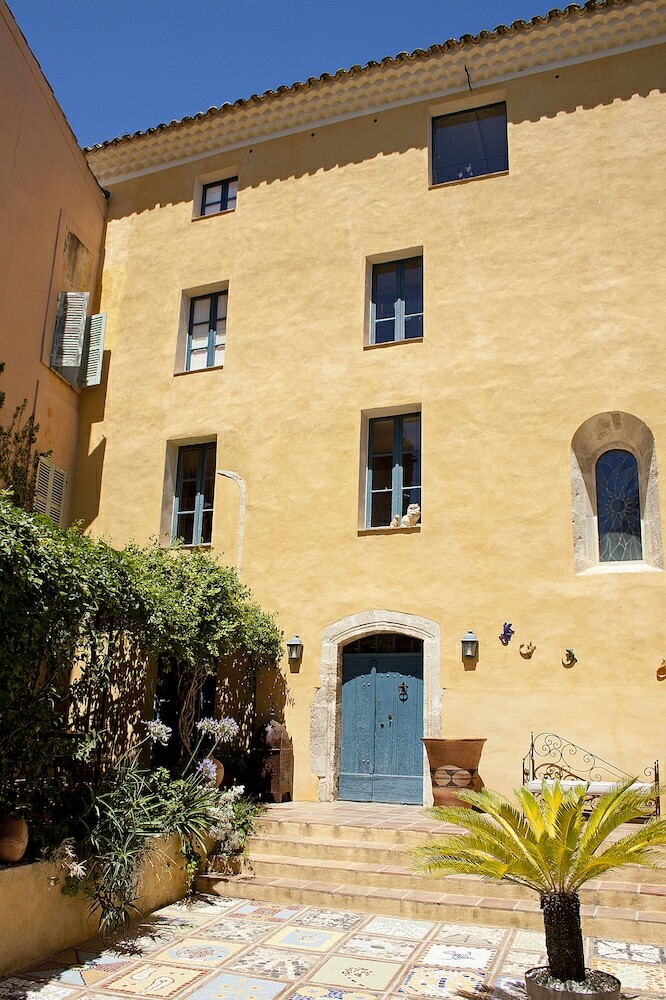 Bed & Breakfast Maison Saint Louis