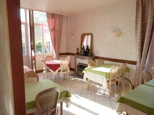 Hotel H�tel Restaurant Du Cheval Blanc