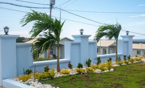 Luxury Overlooking Puerto Seco Beach @camelot