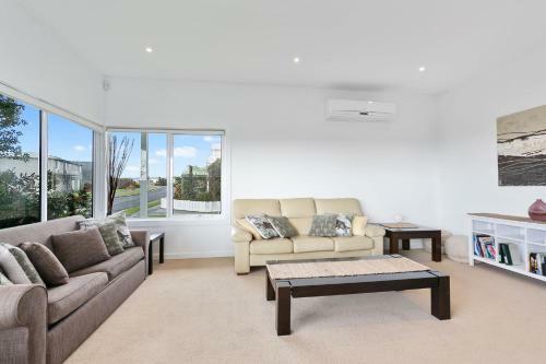 Seaview Apollo Escape