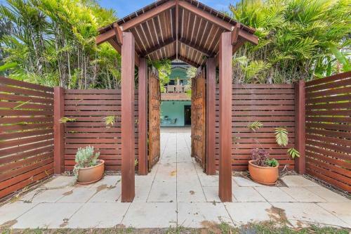 Apartamento Bargara Beachfront Unit - Dog Friendly
