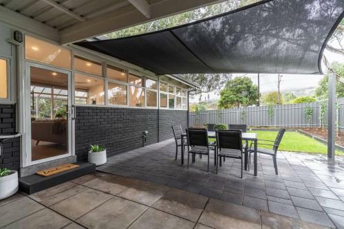 Modern Stylish Self-contained Apartment