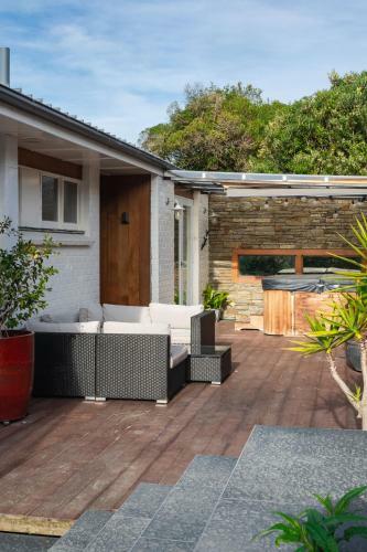 St Clair Beach Luxury With Sea Views