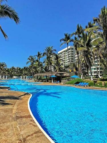 Apartamento A Pie De Playa / Albercas / Gym / Mayan Island