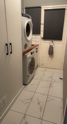 Cheerful 3 Bedroom
