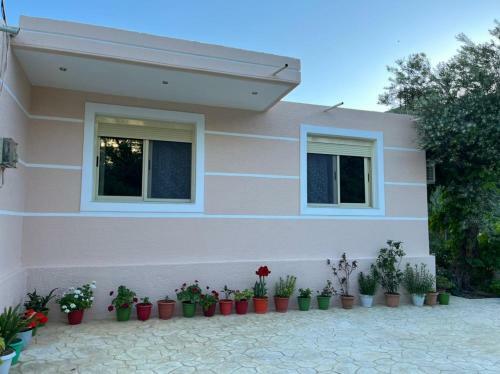 Cheerful 3-bedroom Private Villa In Borsh!