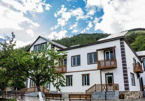 Hostal Guesthouse Angin�