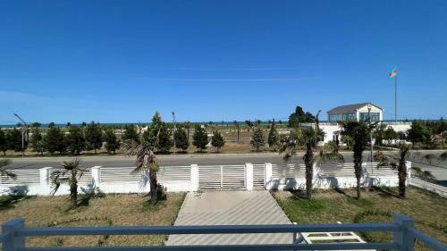 Hostal Astara Boulevard Village