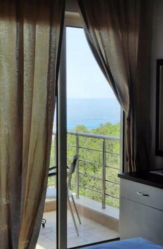 Hotel Mare Blue Drymades
