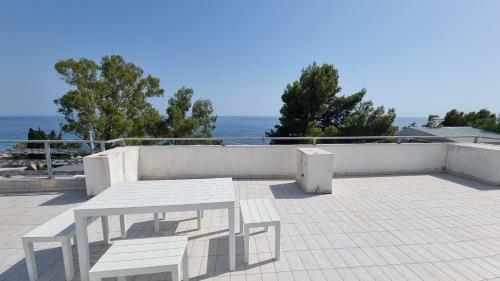 Sea View Apartment With Private Tarrace