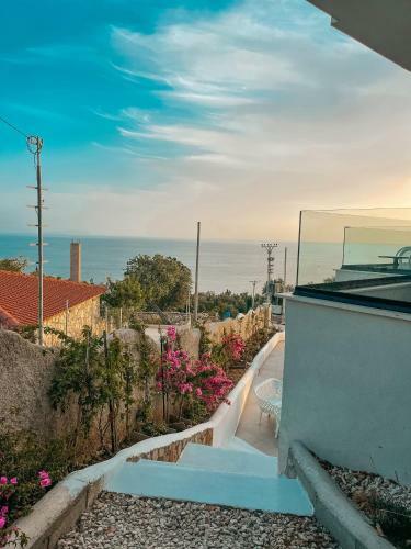 Gogo's Boutique Hotel